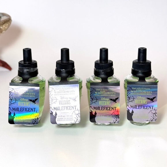 MALEFICENT Wallflowers - Picture 1 of 3